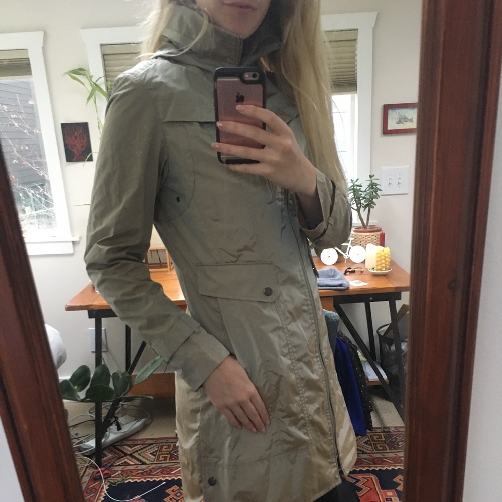 Cole Haan Rain Jacket Small